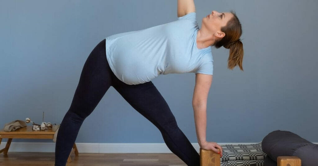Prenatal yoga - Modified Trikonasana